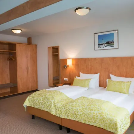 Mingarden 4* Dusseldorf